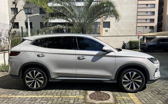 BYD SONG PLUS PREMIUM 1.5 DM-I TURBO HÍBRIDO AWD AUTOMÁTICO